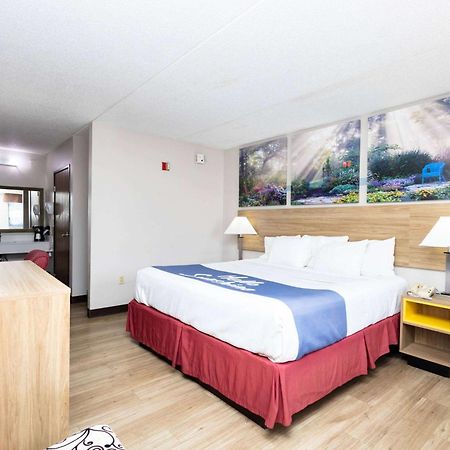 Days Inn By Wyndham Dayton Huber Heights Northeast Экстерьер фото